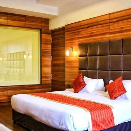 City Park Resort Bahādurgarh Exterior foto