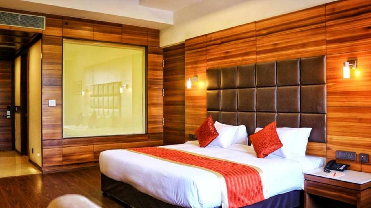 City Park Resort Bahādurgarh Exterior foto